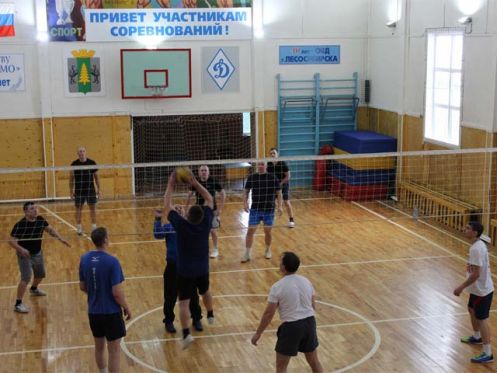 В Лесосибирске прошел волейбольный турнир среди сотрудников правоохранительных органов